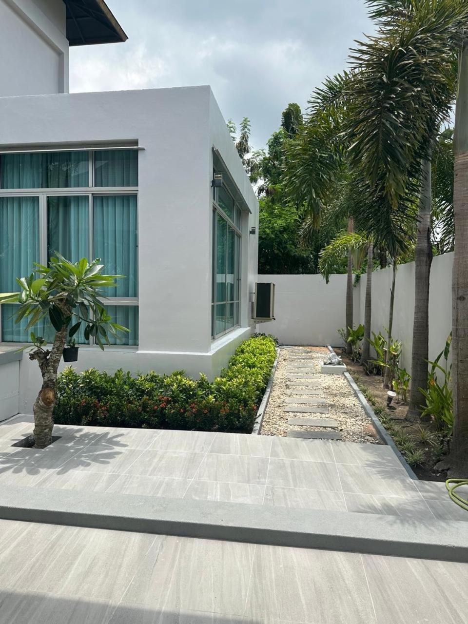 Holiday Pool Villa Jomtien Beach Zewnętrze zdjęcie